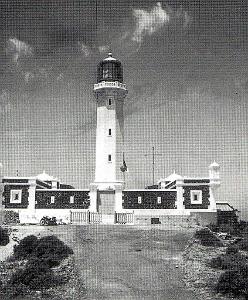 CAP FALCON PAR MONNERET   (3)